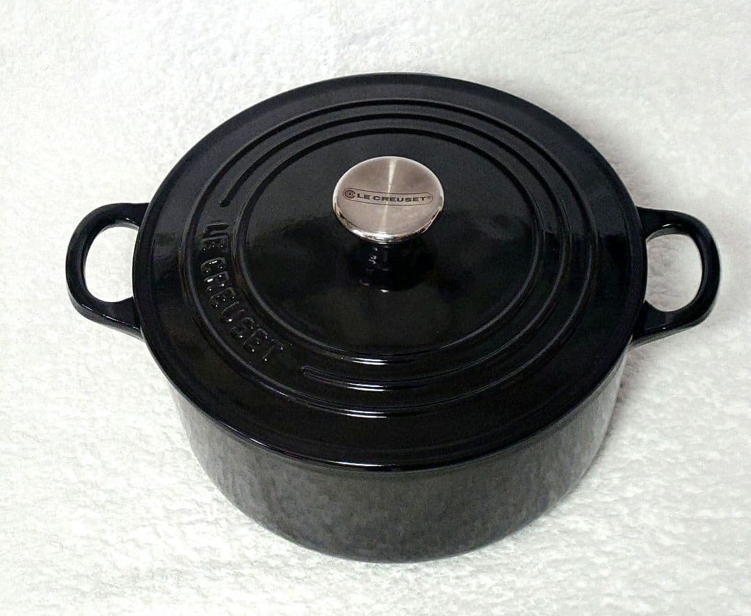 ル・クルーゼ ココット・ロンド 22cm シャイニーブラック(廃番色