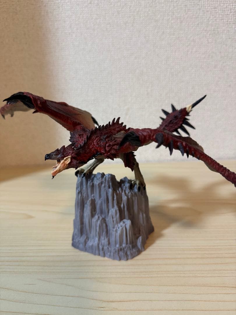 モンスターハンター一番フィギュア ミラボレアス リオレウス