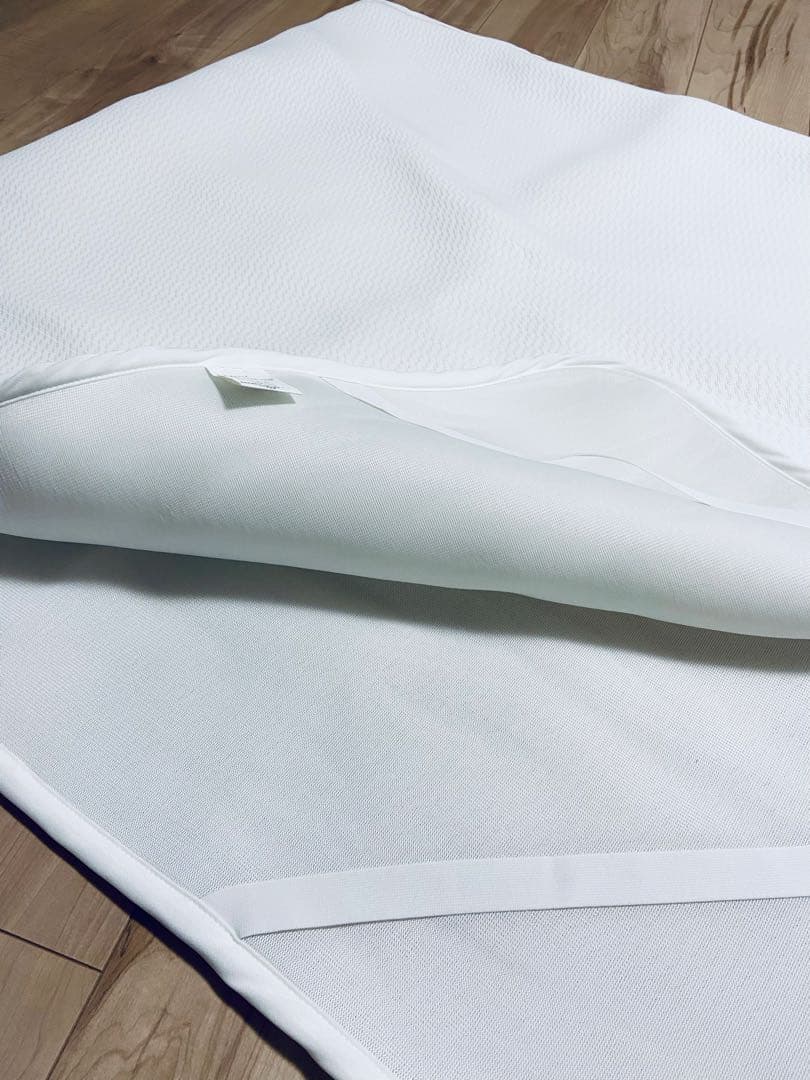 【極美品】TUK東洋羽毛　サラ敷きパッドS