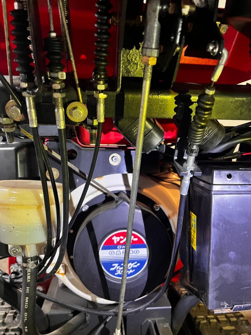 新潟県柏崎市発　【動作OK!】除雪機 ヤンマー Je-871H