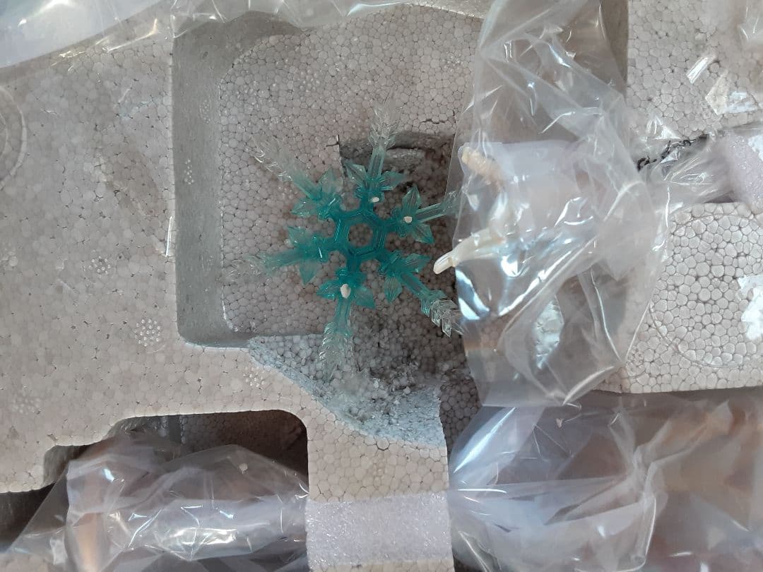 ザキングオブファイターズ UA クーラ・ダイアモンド スタチュー フィギュア