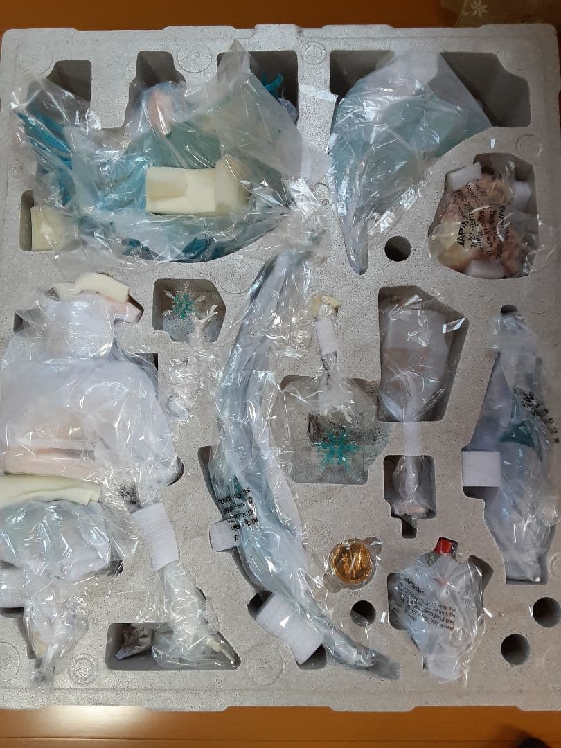 ザキングオブファイターズ UA クーラ・ダイアモンド スタチュー フィギュア