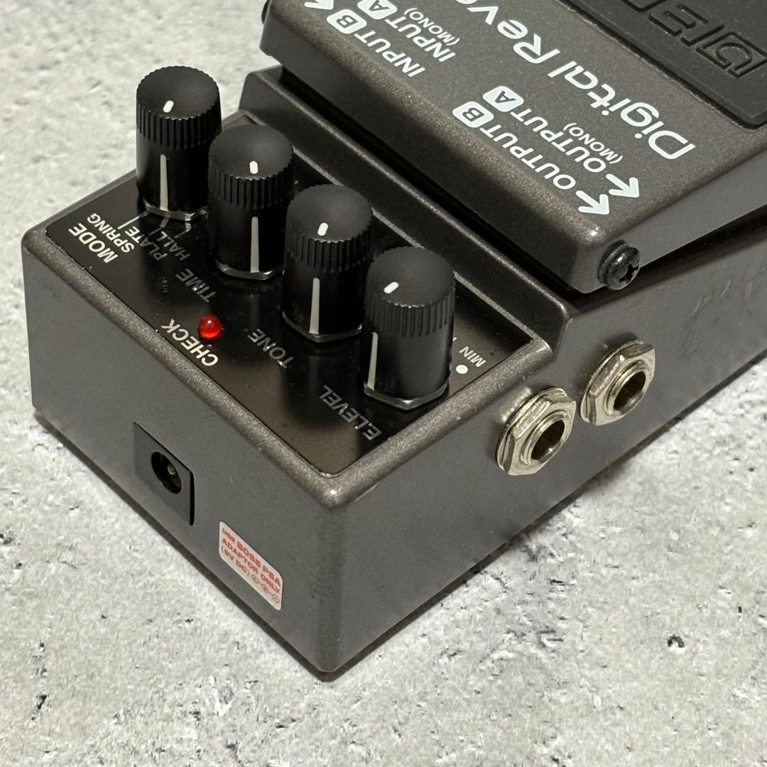 BOSS RV-5　ギターエフェクター