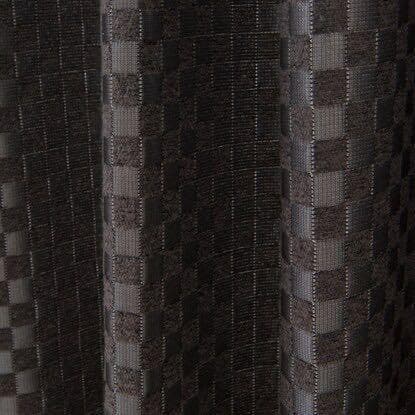 新品未使用　カーテン　グレー　遮光1級　裏地付き　格子柄　両開き（左右2枚）