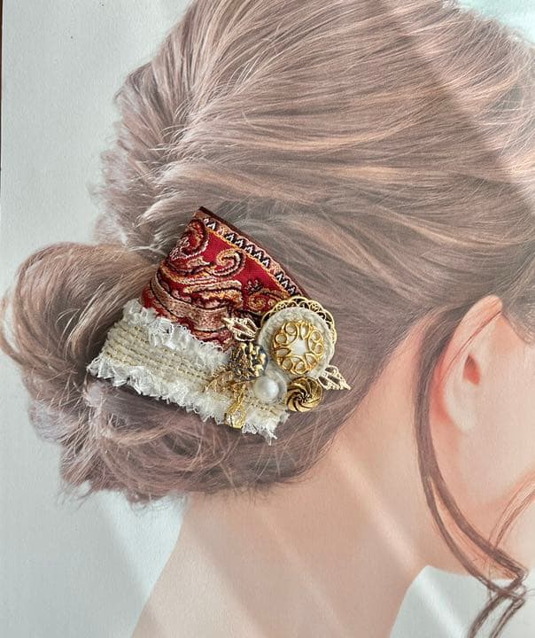 no.64 ハンドメイド　重厚感あるアンティーク調アクセサリー✩.*˚