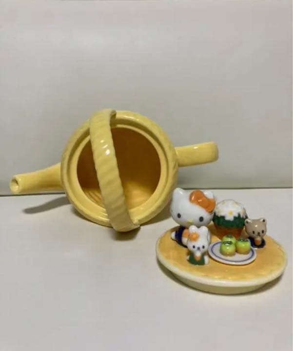 sanrio ハローキティ デコレーションポット 急須 陶器
