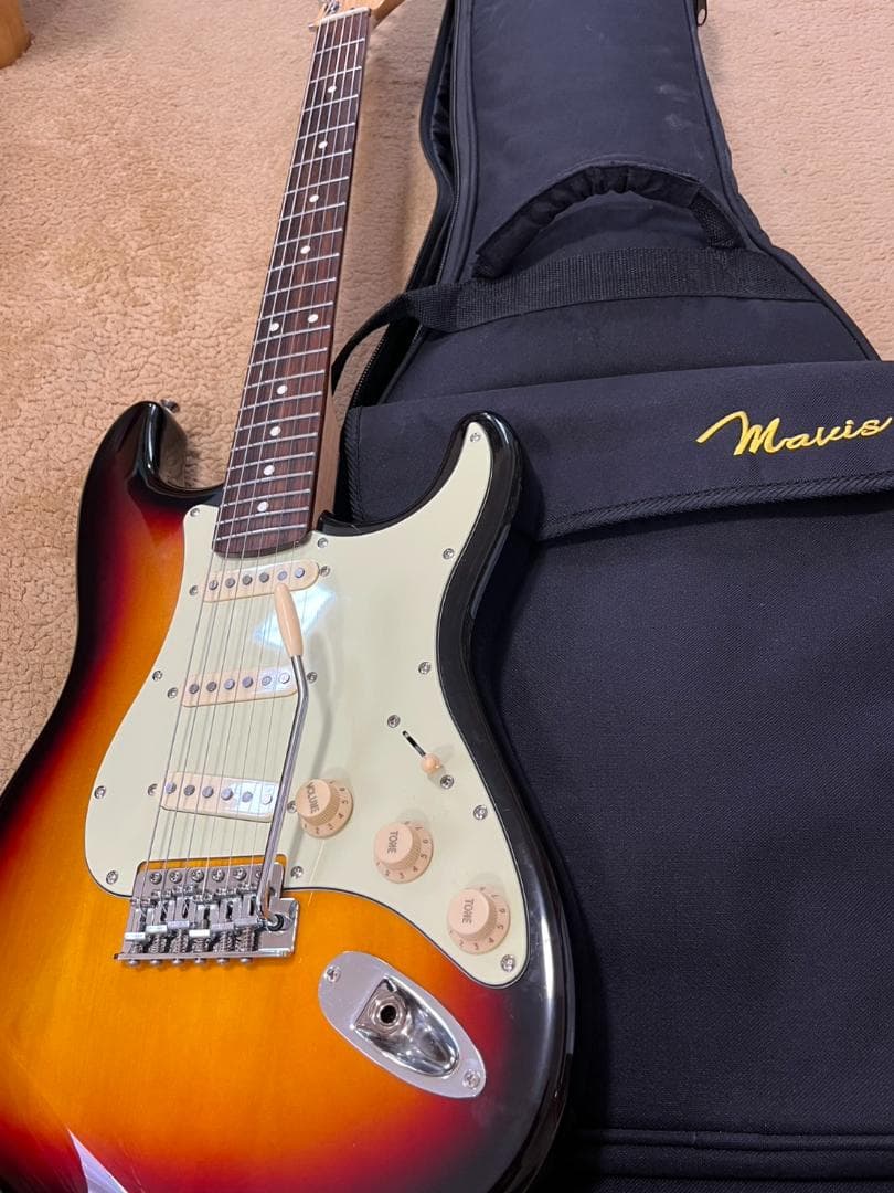 笑うギター様専用！マグナムロック付 MAVIS MST-800 - メルカリ