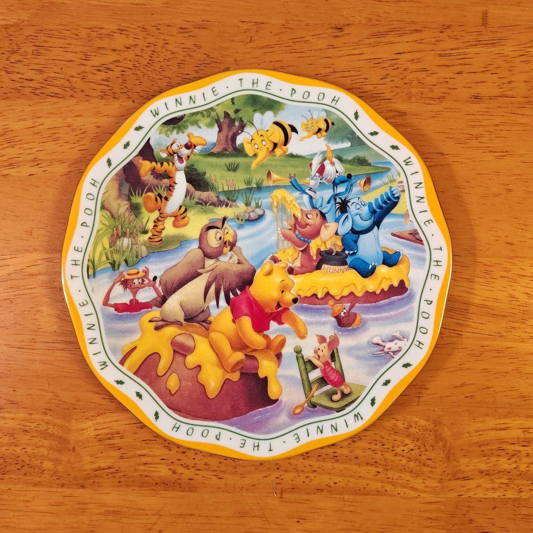 くまのプーさん　ディズニー　クリスマスプレート