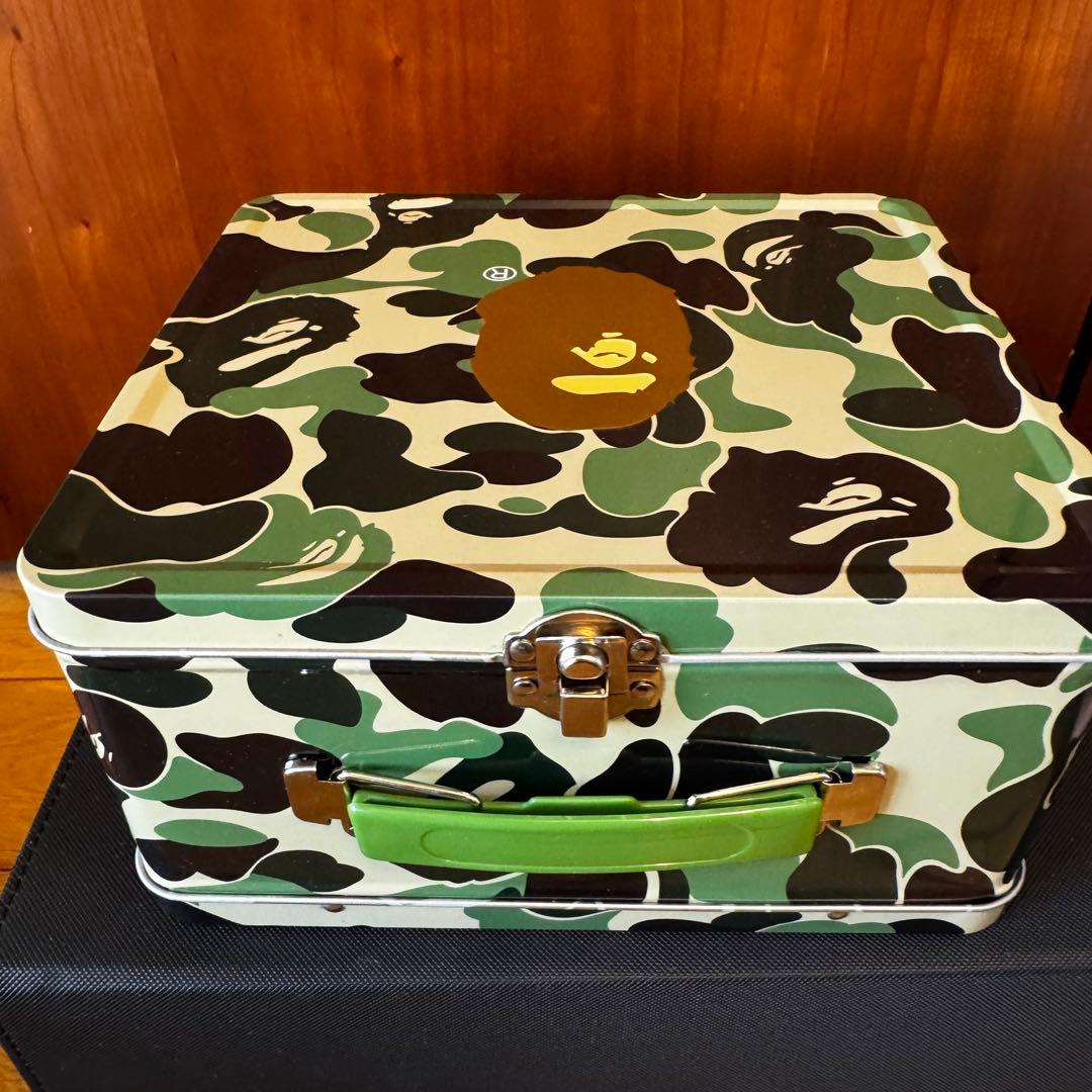 A Bathing Ape 迷彩メタルボックス　缶ケース
