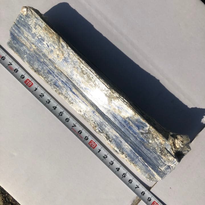 【特大】カイヤナイト 結晶