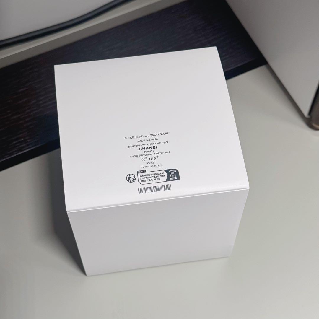 新品 CHANEL 2025 ホリデー限定 スノードーム ノベルティ シャネル