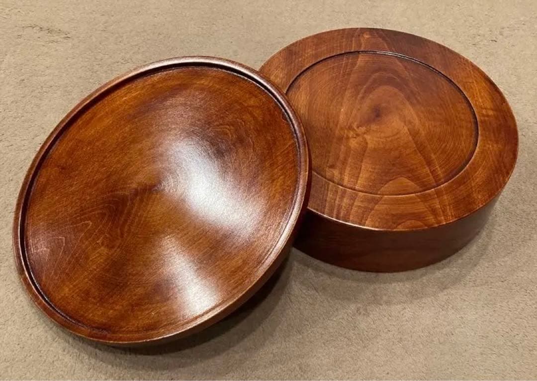 香川漆器 工芸品　魚文盛器　1本の木をくり抜いて作製　たのもしい木製器