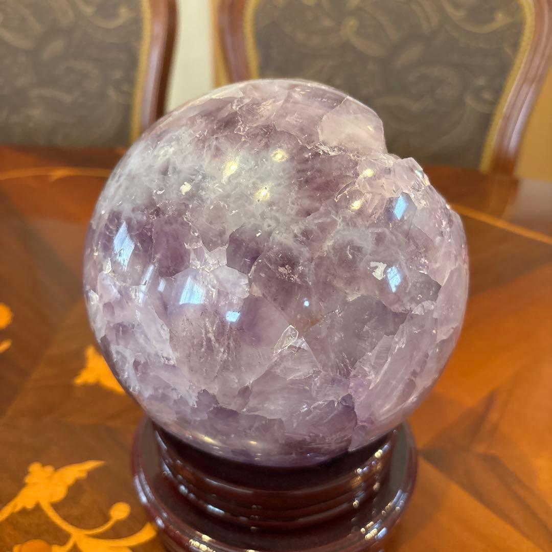 美品☆アメジスト☆大玉笑口☆回る台座付き