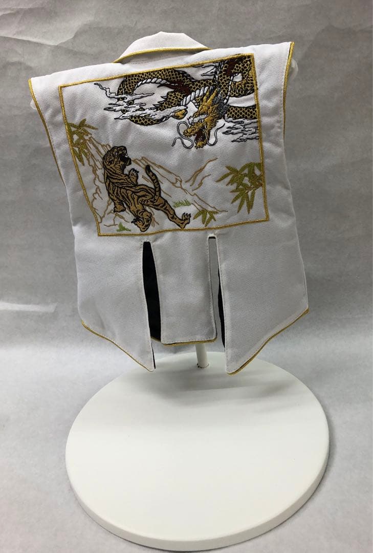 売り尽くし　新品　五月人形 コンパクト　徳川家康兜　陣羽織飾り