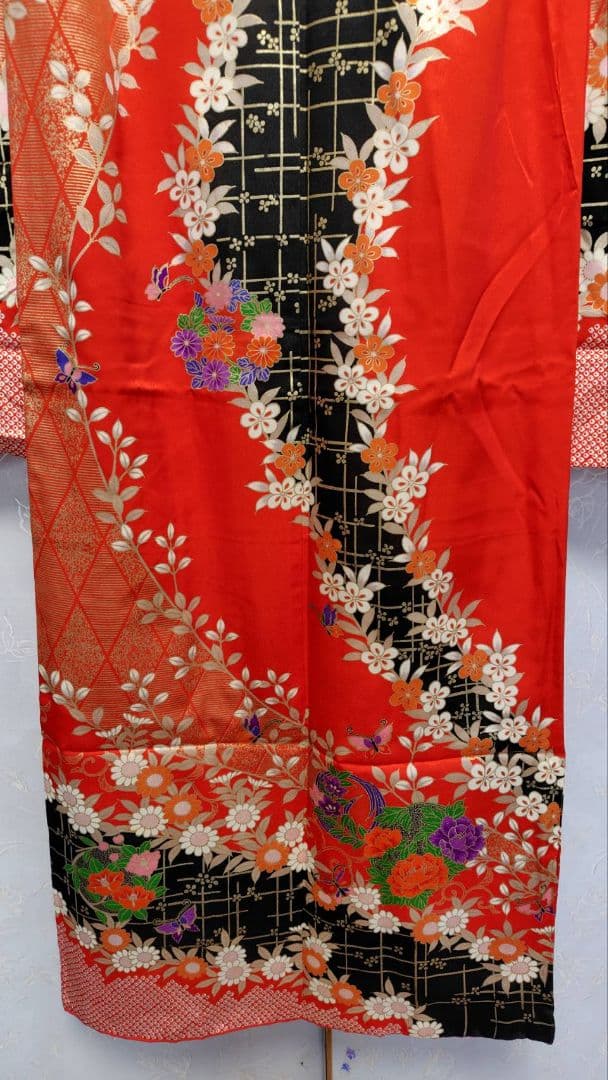 RK548子供着物7歳前後用着丈132センチ裄丈52センチ正絹綺麗美品