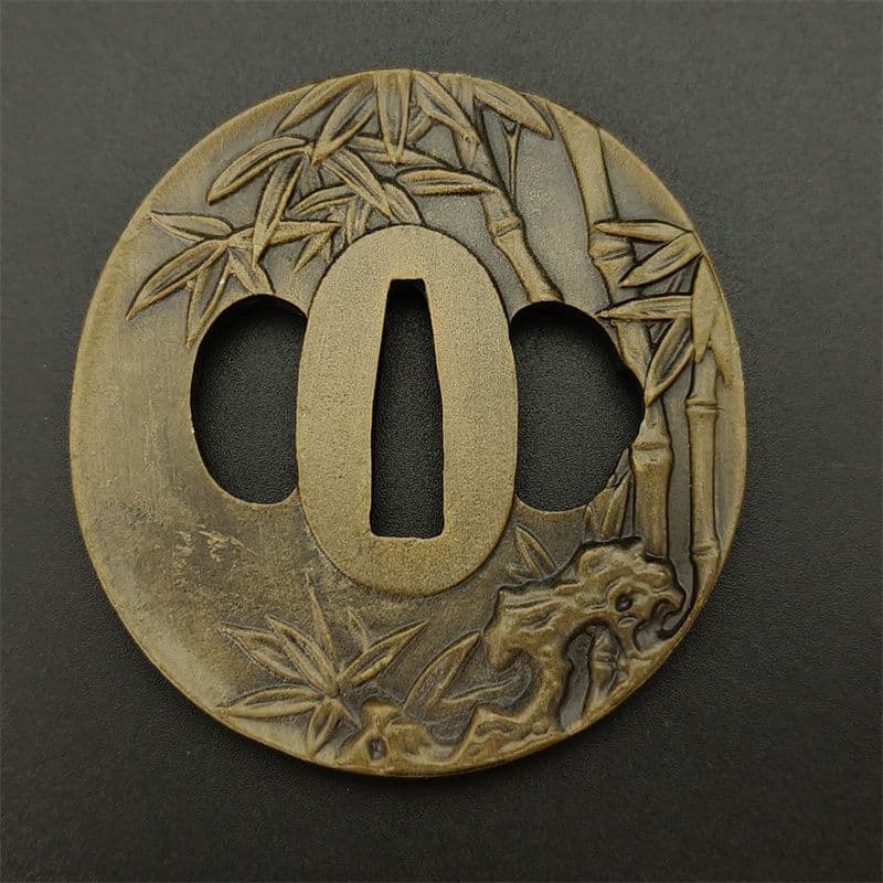 GK178 刀鍔 竹の図 合金製 現代品 鍔 刀鐔 刀剣美術 日本刀装具 - メルカリ