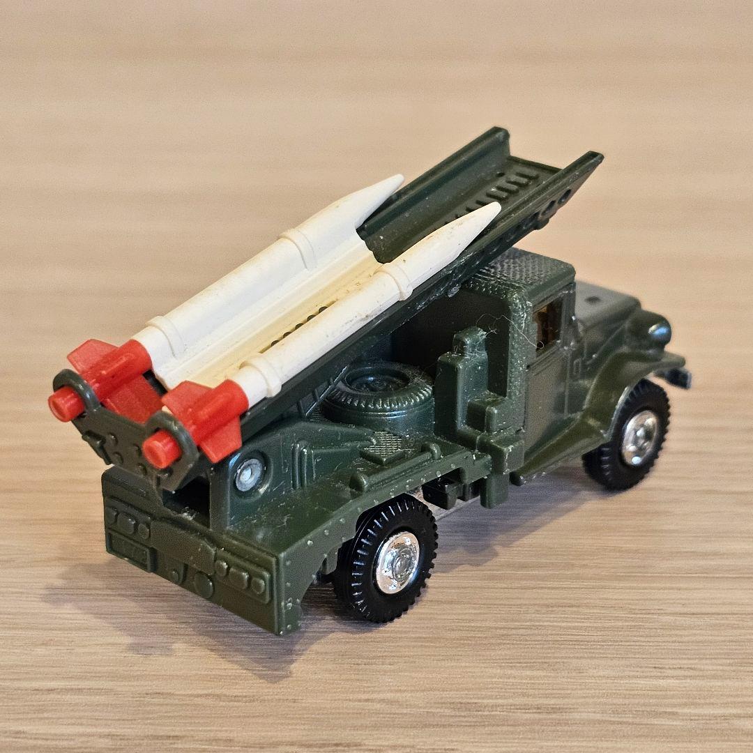 トミカ】No.77 トヨタ 自衛隊ロケット車(HQ15V型) 日本製 - メルカリ