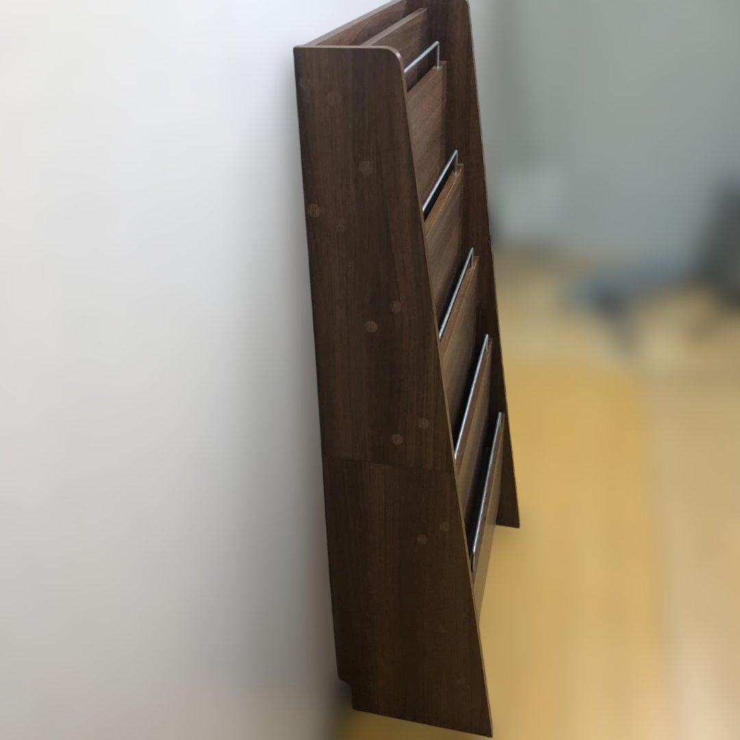 送料無料 木製 マガジンラック 5段 雑誌収納 絵本スタンド251130