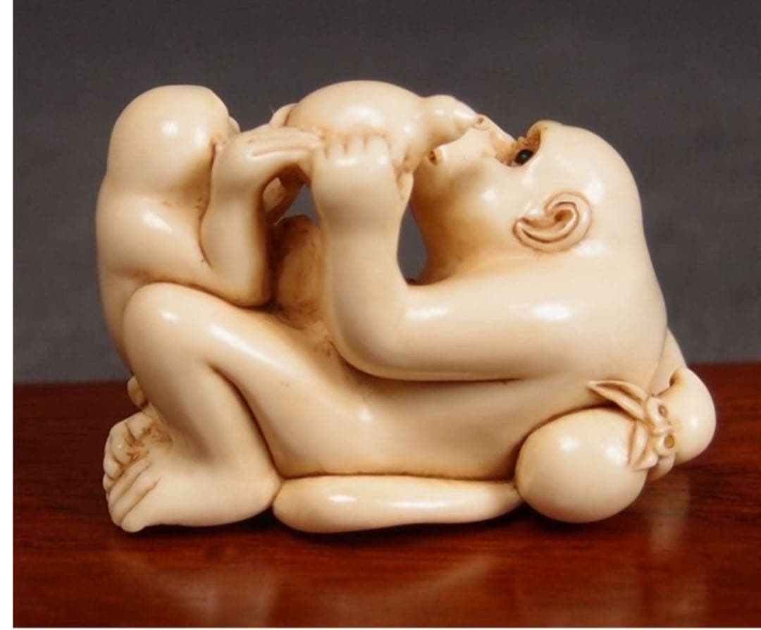 送料無料　コレクター放出　猿親子根付　4.5×3.2×2.5　優品