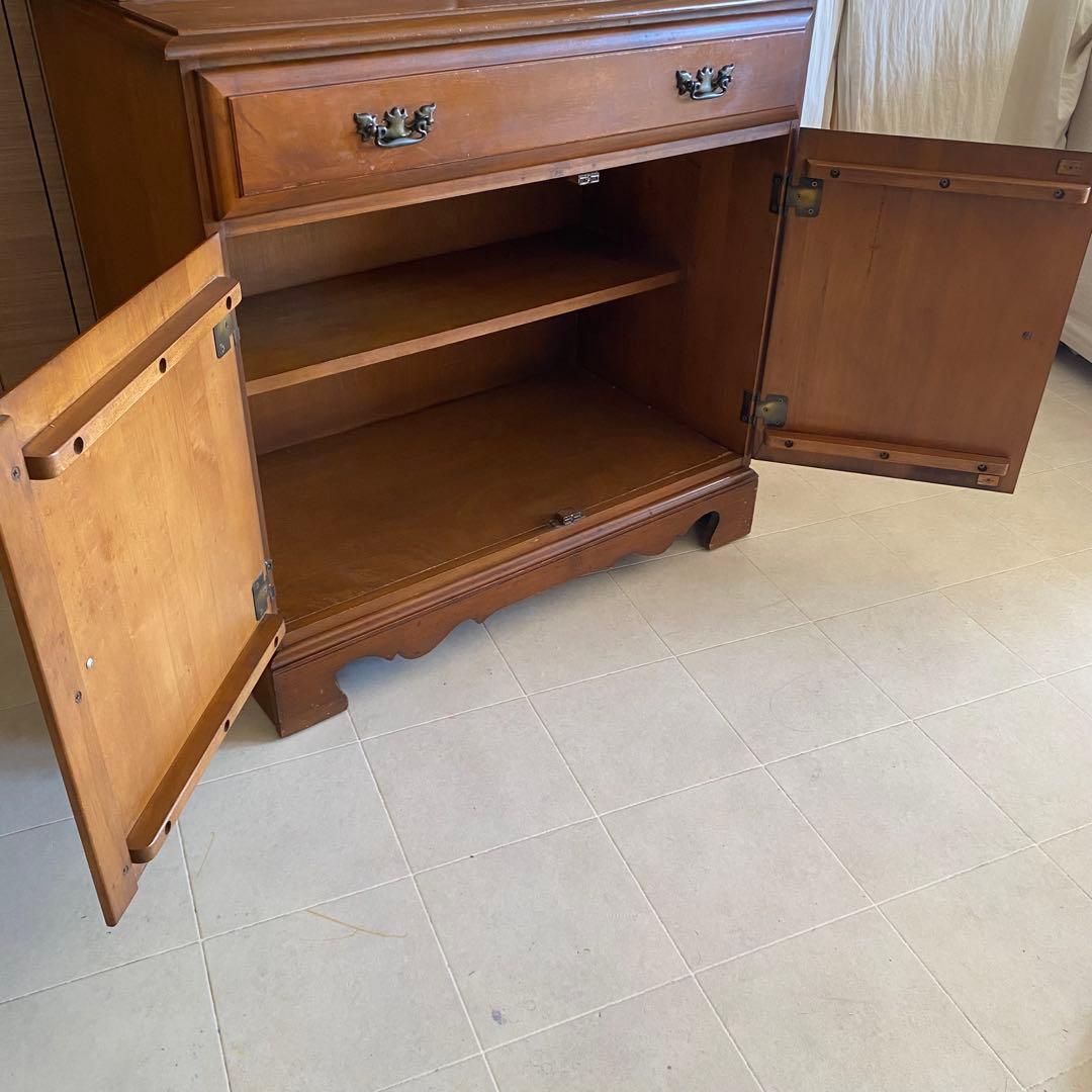 アンティーク　キャビネット　カップボード　シェルフ　食器棚　アメリカ製　北欧