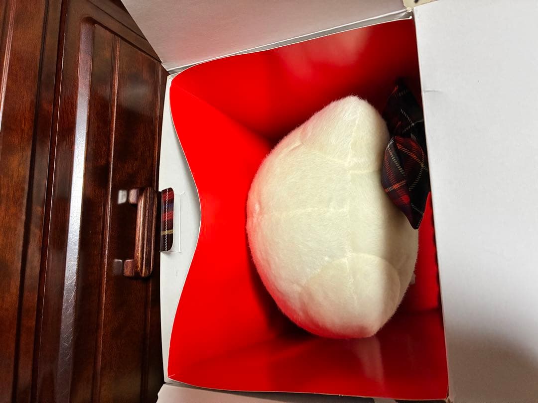 希少 激レア 新品 ハローキティ バースデードール 2018 ぬいぐるみ