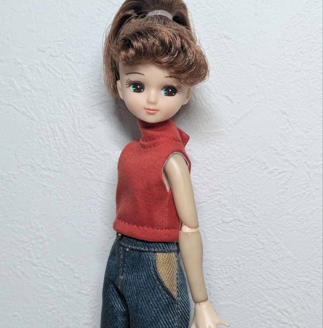 22㌢ドールサイズ服 C380円　ネックノースリーブ