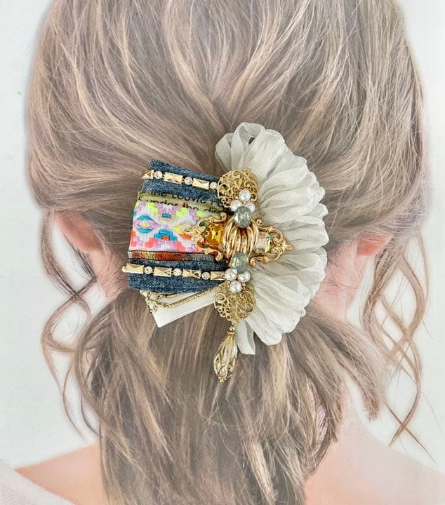 no.76 ハンドメイド　ネオン×デニム×キラキラ華やかヘアアクセサリー✩.*˚