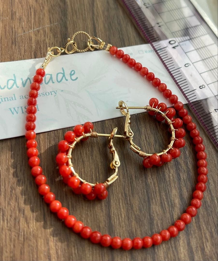 サルディーニャ珊瑚のブレスレットとピアスセット