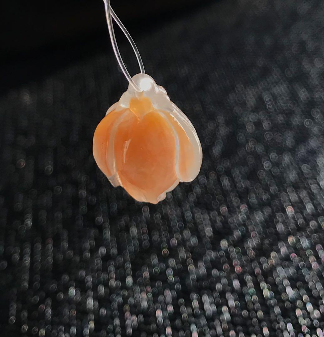 ゴビ石−1431 ゴビ瑪瑙　彫刻　『モクレン』