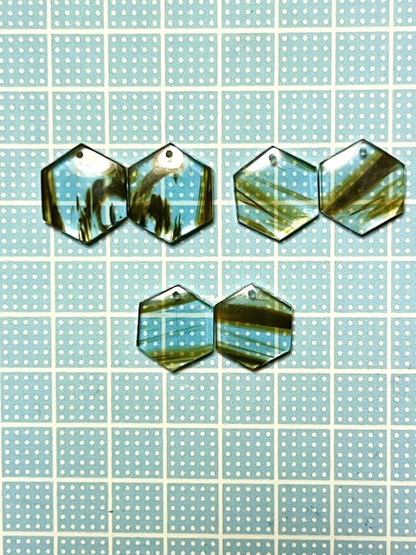 ブルーオブシディアン　六角形　14kgfピアス