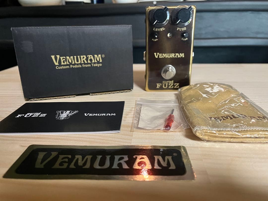 最終価格 Vemuram myriad FUZZ serial 4000番台