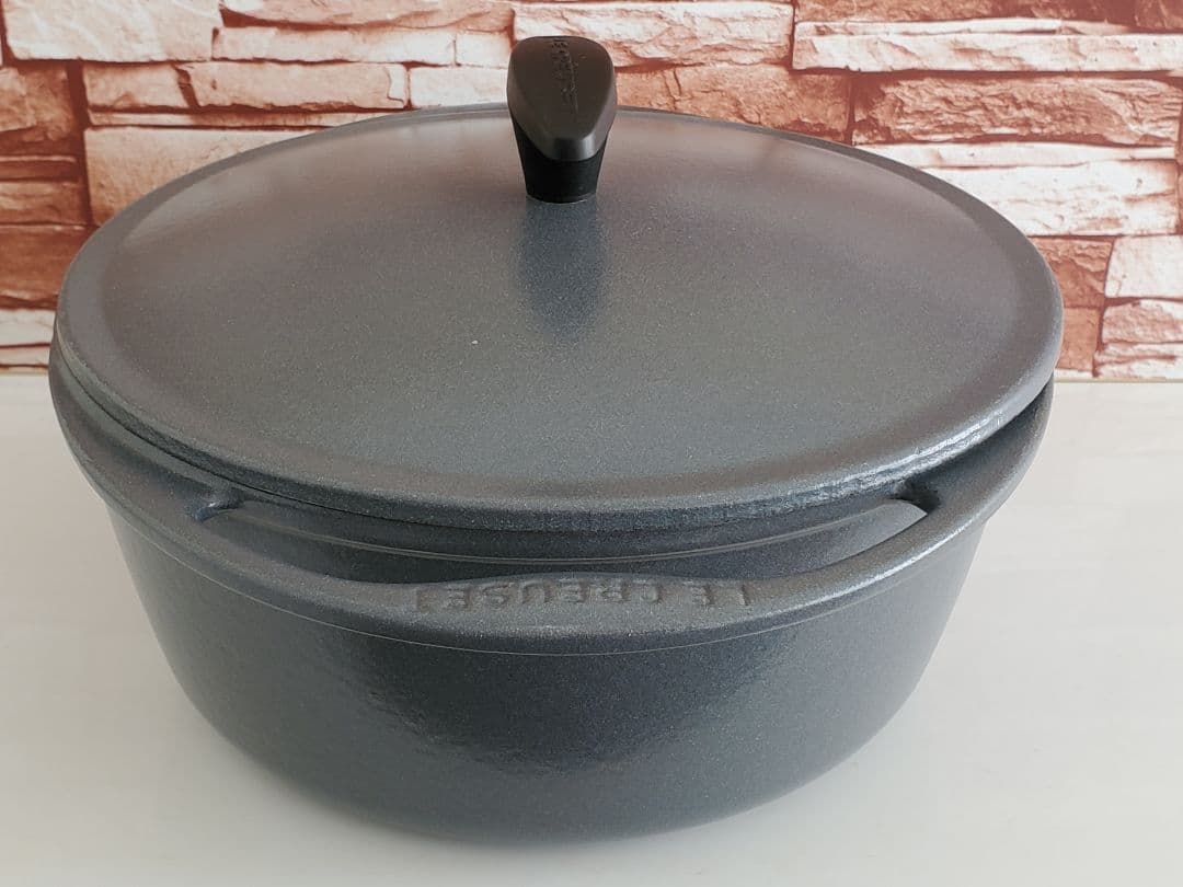 【廃盤/美品】ルクルーゼ　センセーションライン　22cm グラファイト