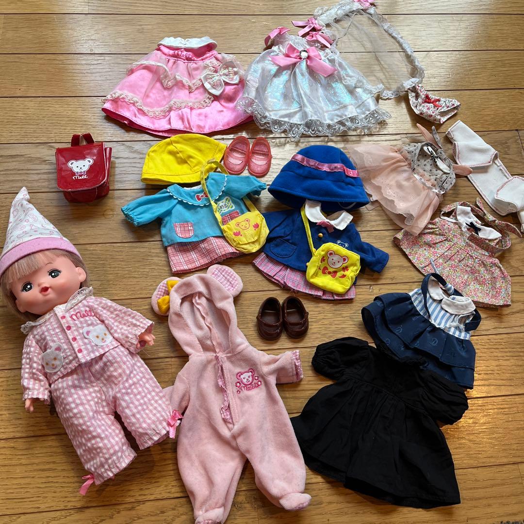 Y様専用】メルちゃんと、メルちゃんのお洋服セット - メルカリ