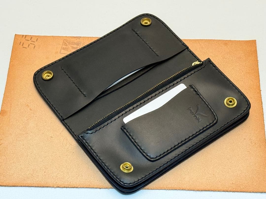 【イタリアンレザーのハンドメイド財布】トラッカーウォレット