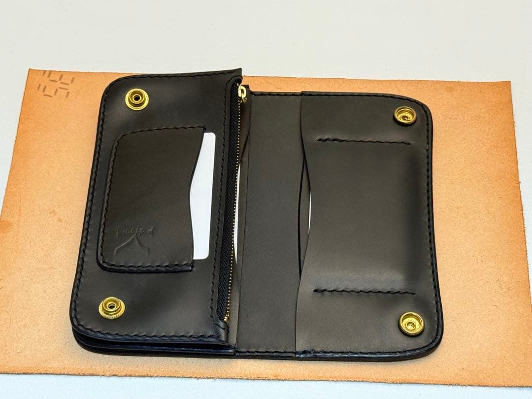 【イタリアンレザーのハンドメイド財布】トラッカーウォレット