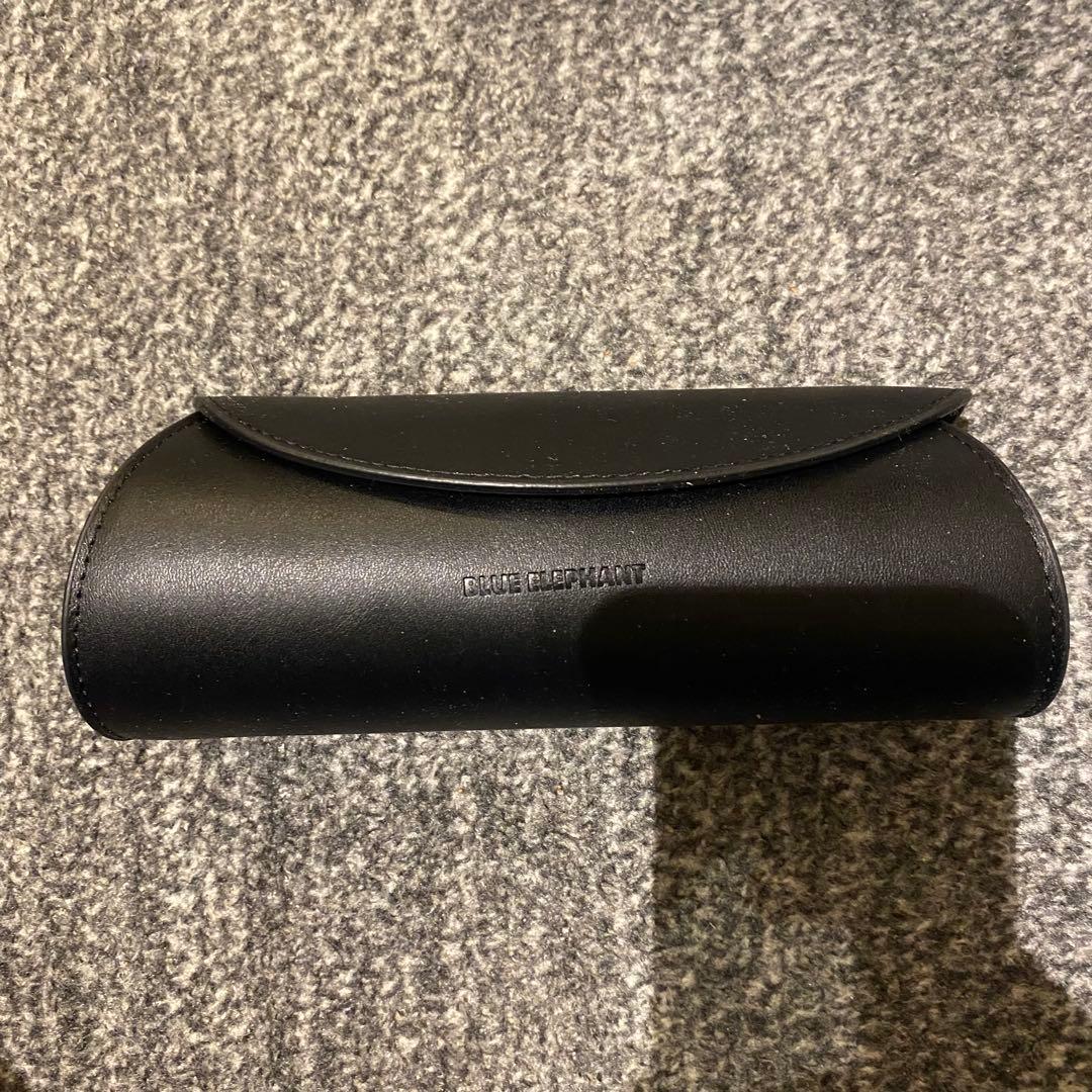 サングラスケース　メガネケース　BLUE ELEPHANT TOM FORD