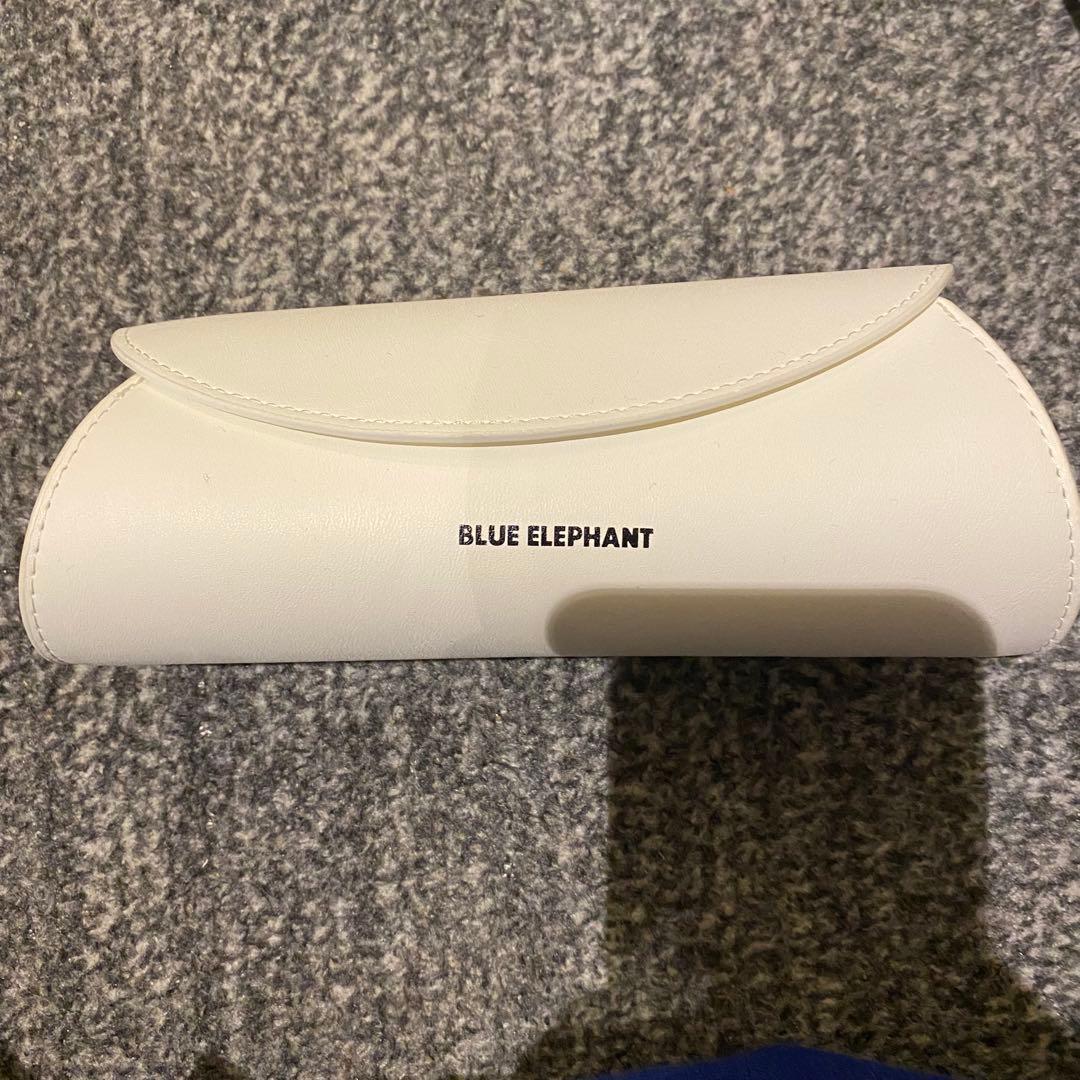 サングラスケース　メガネケース　BLUE ELEPHANT TOM FORD