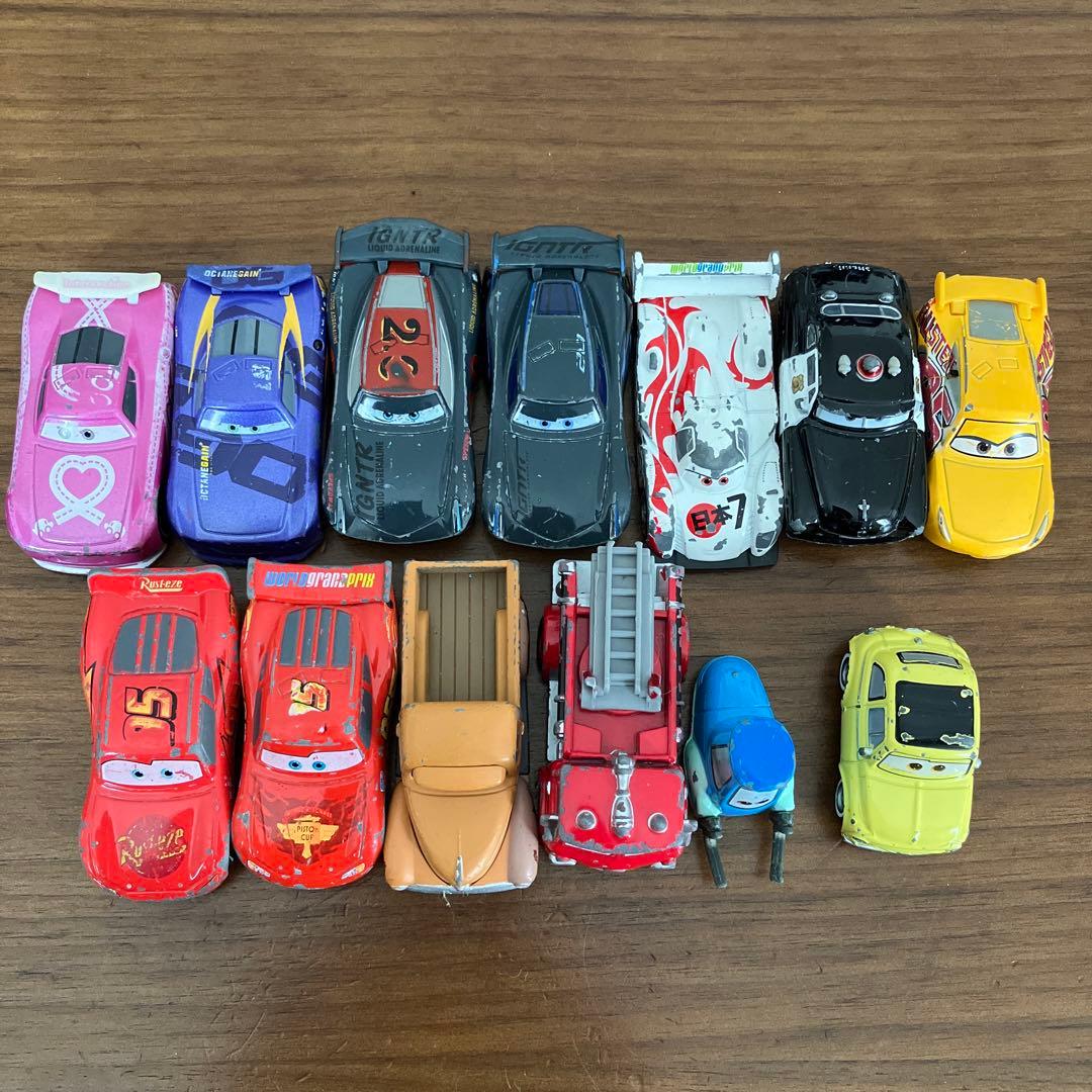 専用 カーズ トミカ コレクション まとめ売り 25台 絵本 廃盤品 レア