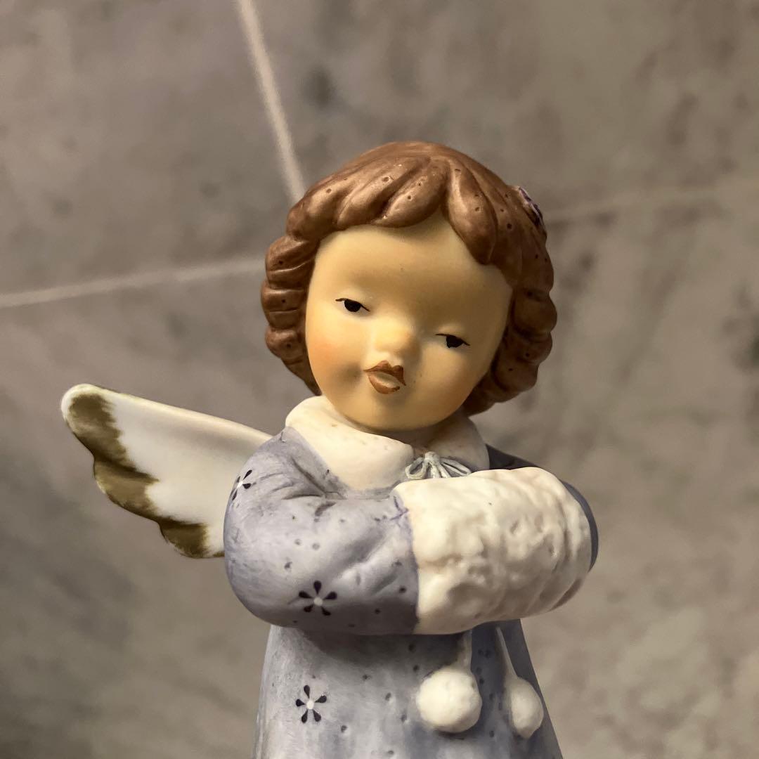 ドイツ90年代ビンテージゲーベル社Nina 手描きの瞳が美しい可愛らしい天使