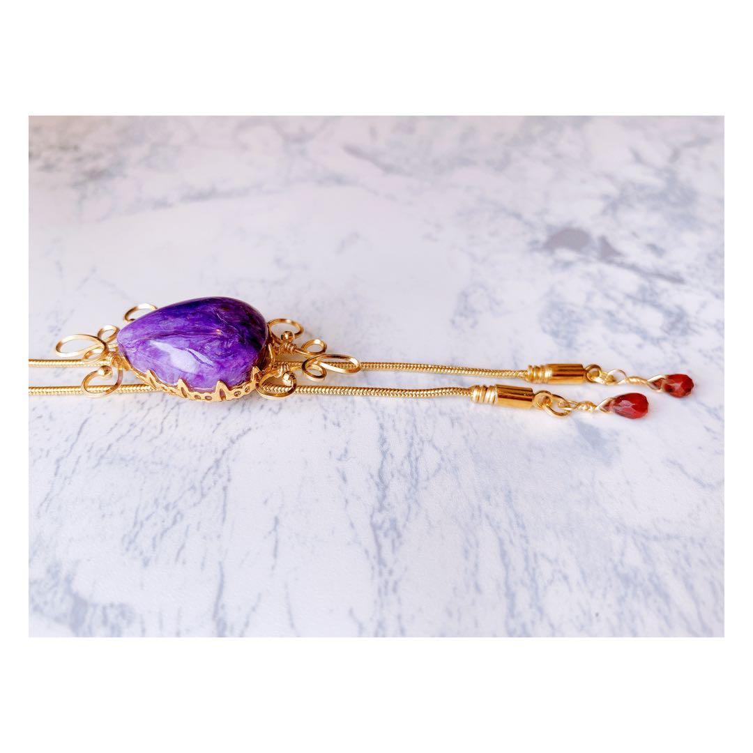 《 ヴァイオレットの誘惑 ループタイ 》チャロアイト×ガーネット×14KGF