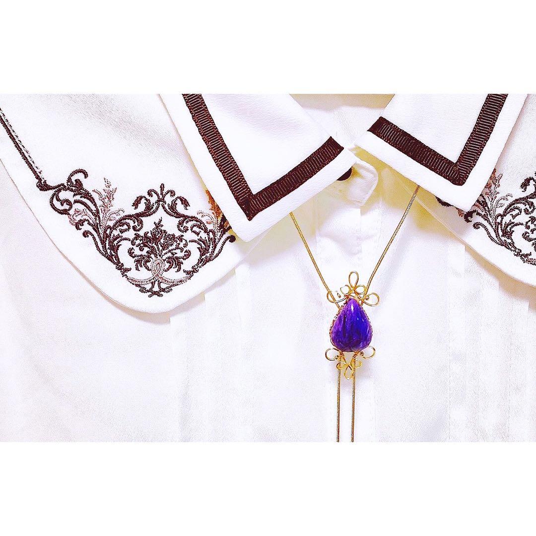 《 ヴァイオレットの誘惑 ループタイ 》チャロアイト×ガーネット×14KGF