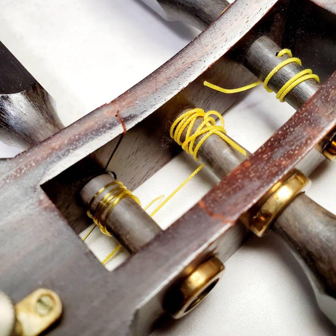 【ジャンク】津軽三味線 東さわり 紅木 太棹 正寸 丸打胴 犬皮 三つ折り