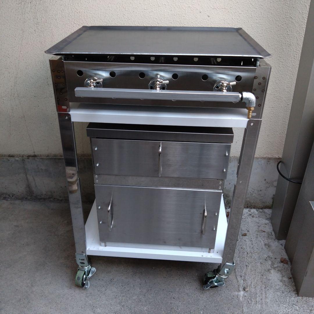 焼きいも釜　鉄板焼き　ガスグリラー　2台セット　専用台付き　やきそば　炭火焼き芋