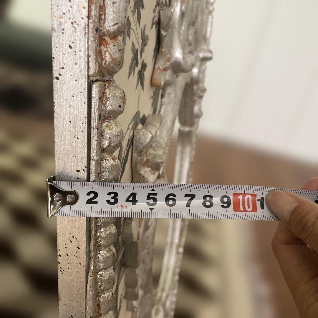 クラシックな花柄オーバルミラー　エルシオ