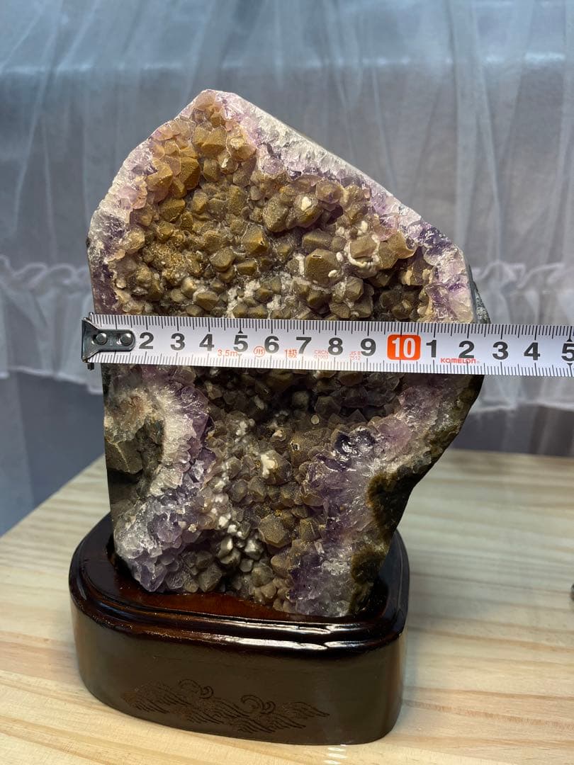 綺麗❣️原石 天然石浄化　ウルグアイ産金色系アメジストクラスター 台座付き