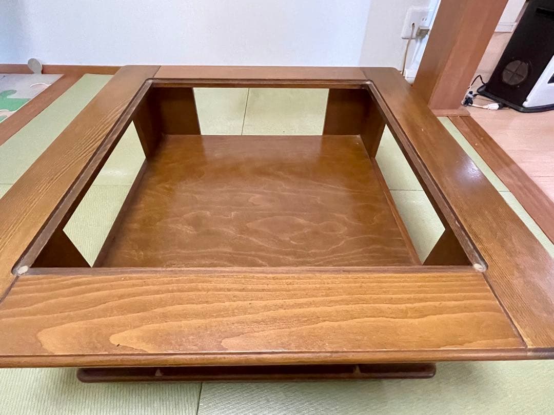 木製ガラストップセンターテーブル