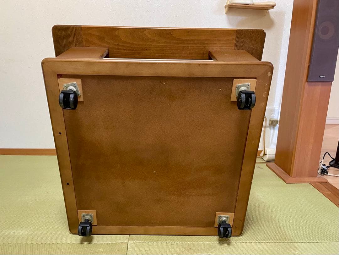 木製ガラストップセンターテーブル