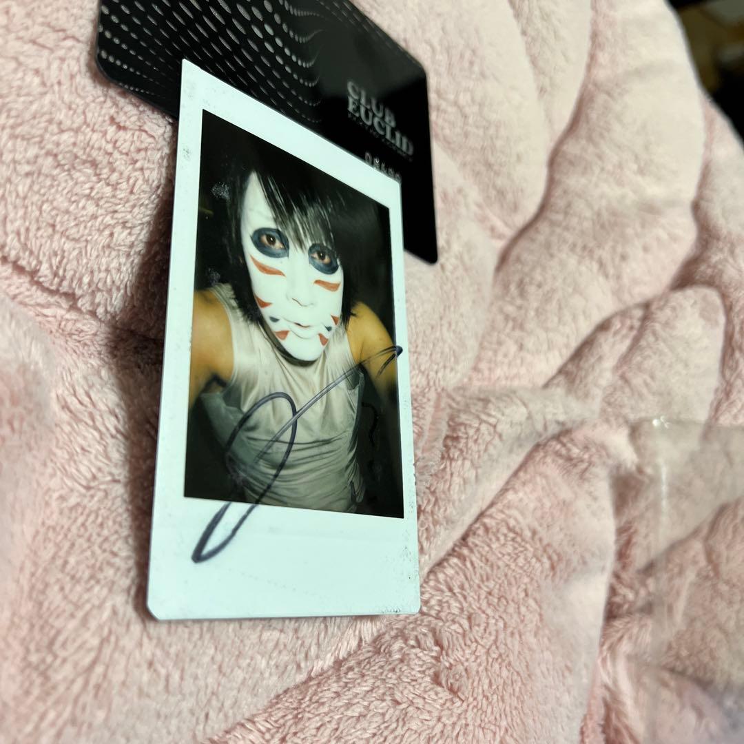 樽美酒研二 サイン入りチェキ - メルカリ