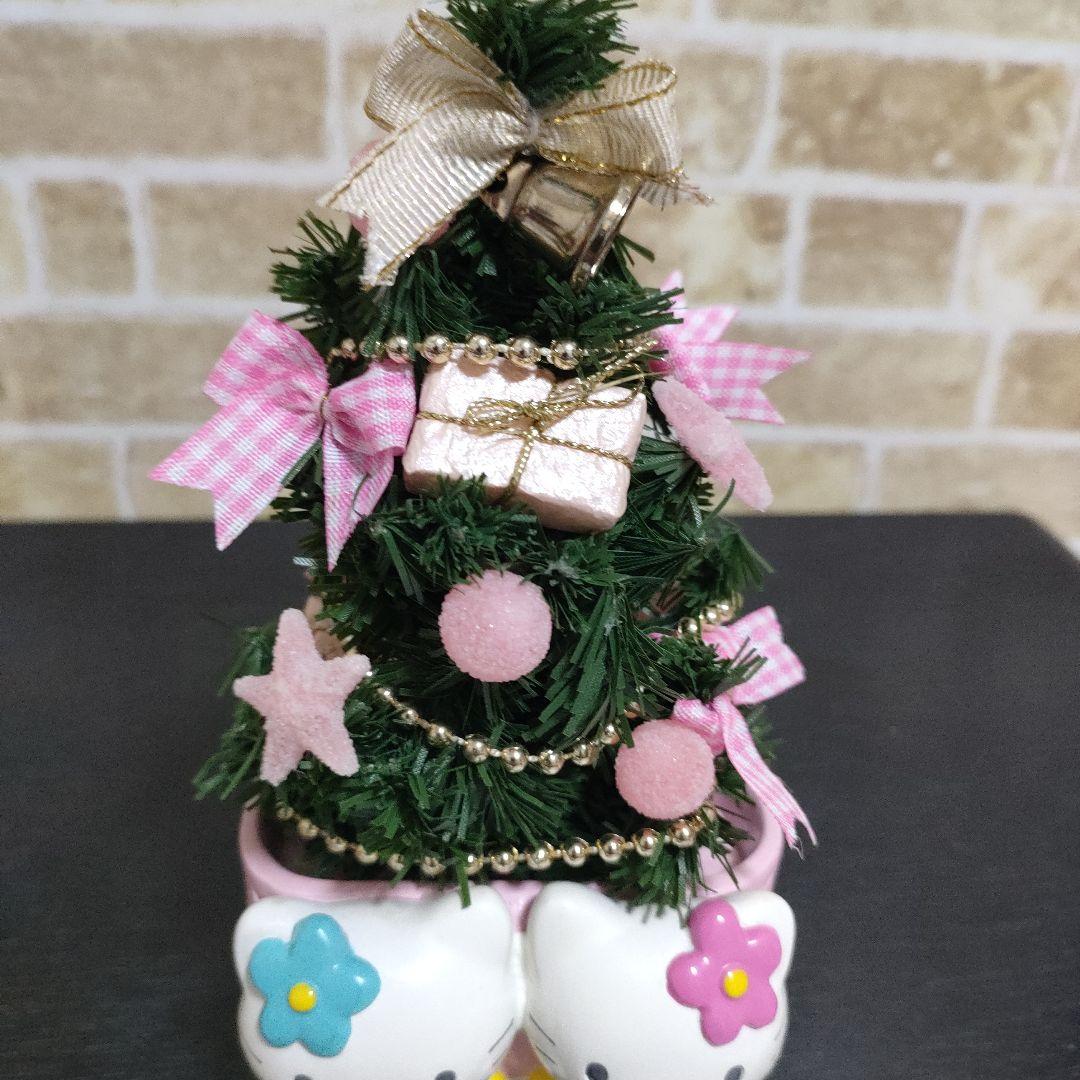 レア】サンリオ ハローキティ 陶器製 ミニクリスマスツリー - メルカリ