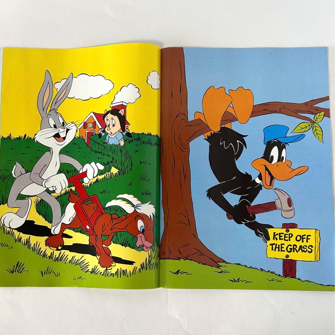 ルーニーテューンズ　　ポスター　LooneyTunes 本　ブック